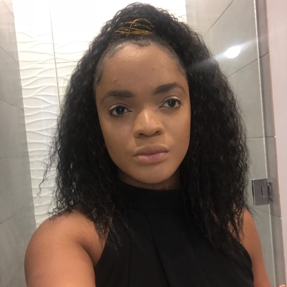 Meet your Posher, Symone